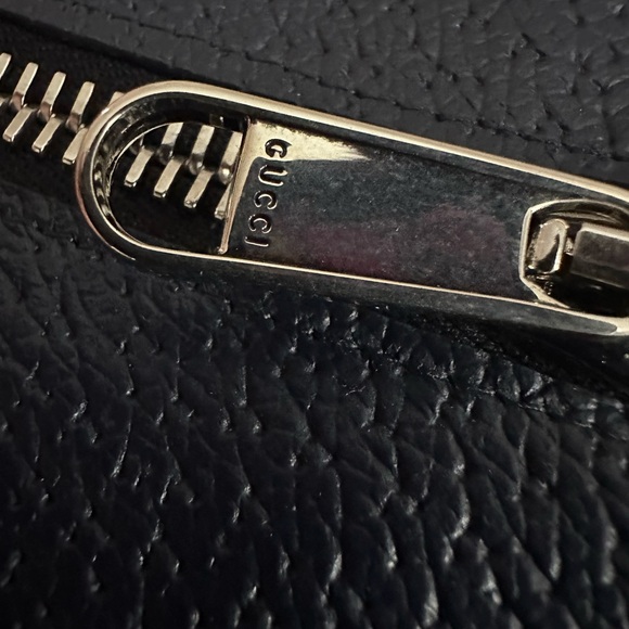 New Authentic Gucci Pink GG Monogram Dog Clothes Trench Coat - Picture 5 of 9